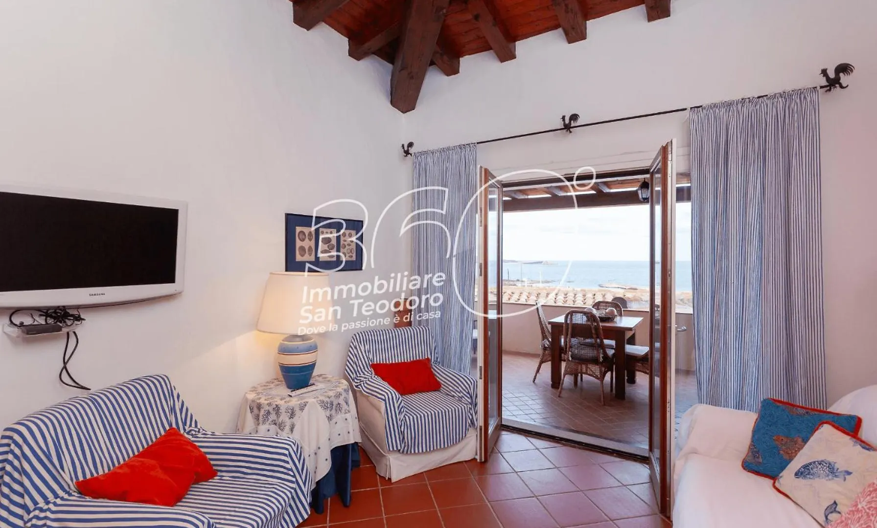 Trilo Galathee G8 Villa Puntaldia Holiday home
