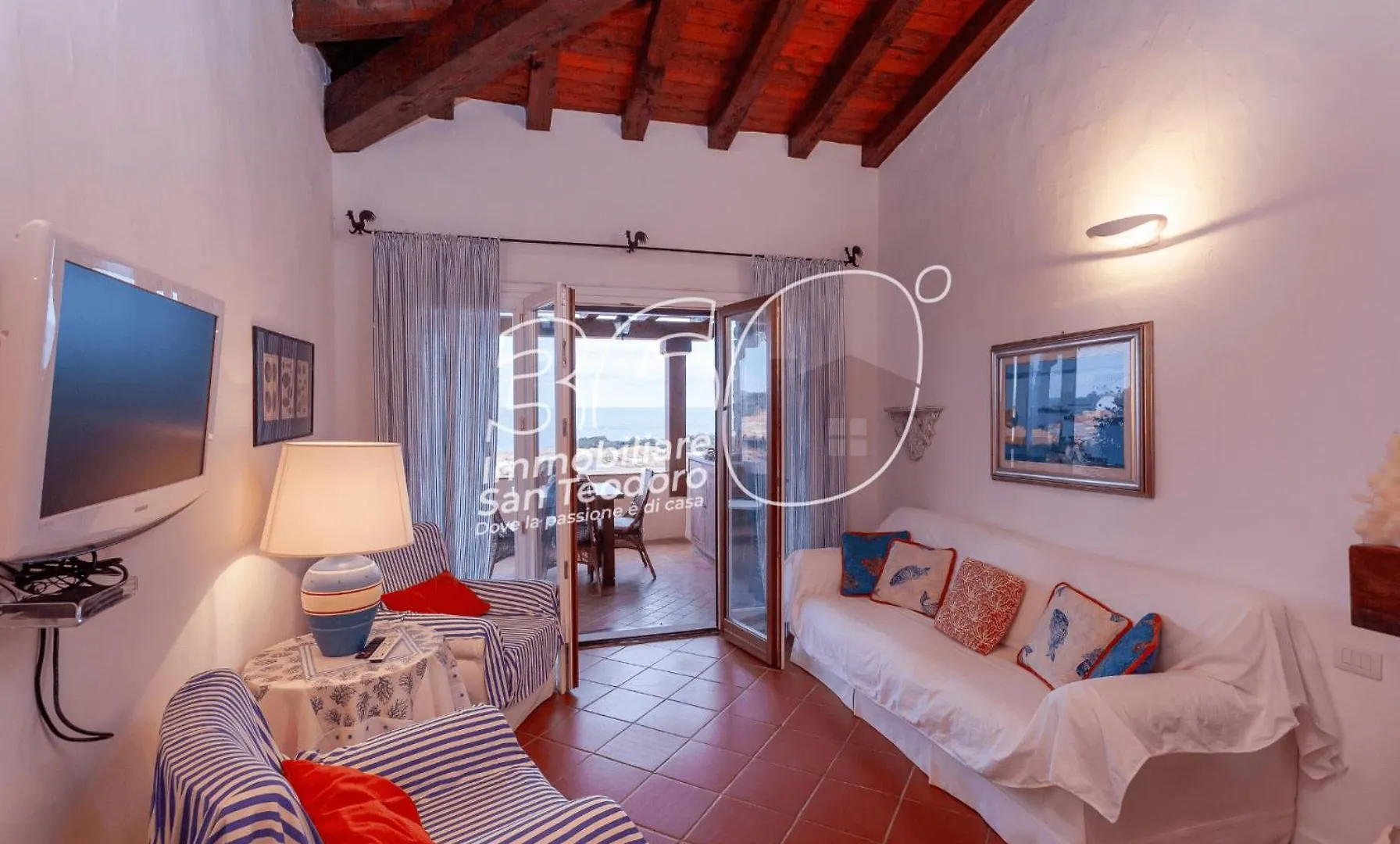 Trilo Galathee G8 Villa Puntaldia Holiday home